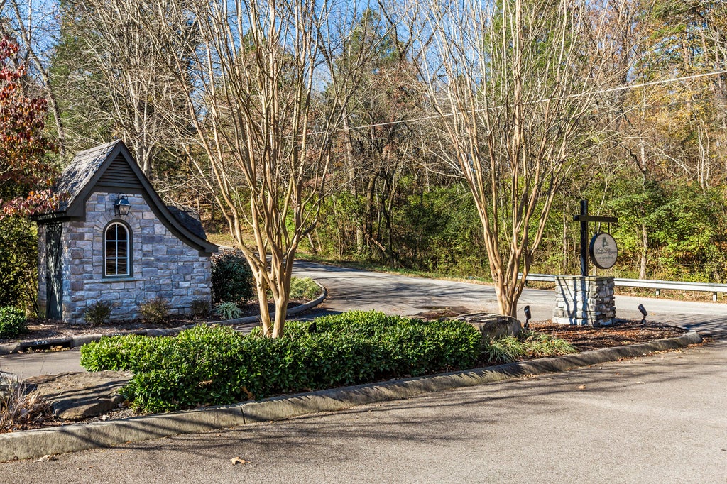Photo of 2210 Falcon Crest Lane, Knoxville, TN 37919 (MLS # 1023514)