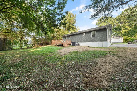 Tiny photo for 116 E Arrowwood Rd, Oak Ridge, TN 37830 (MLS # 1354831)