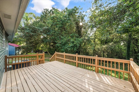 Tiny photo for 116 E Arrowwood Rd, Oak Ridge, TN 37830 (MLS # 1354831)
