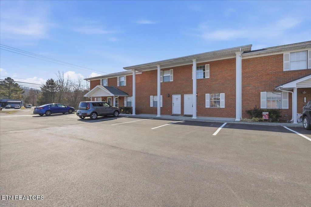 Photo of 281 Main St, Maynardville, TN 37807 (MLS # 1327171)