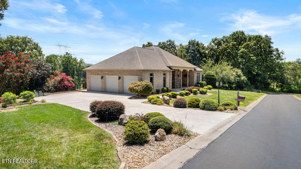 402 Catoosa Lane