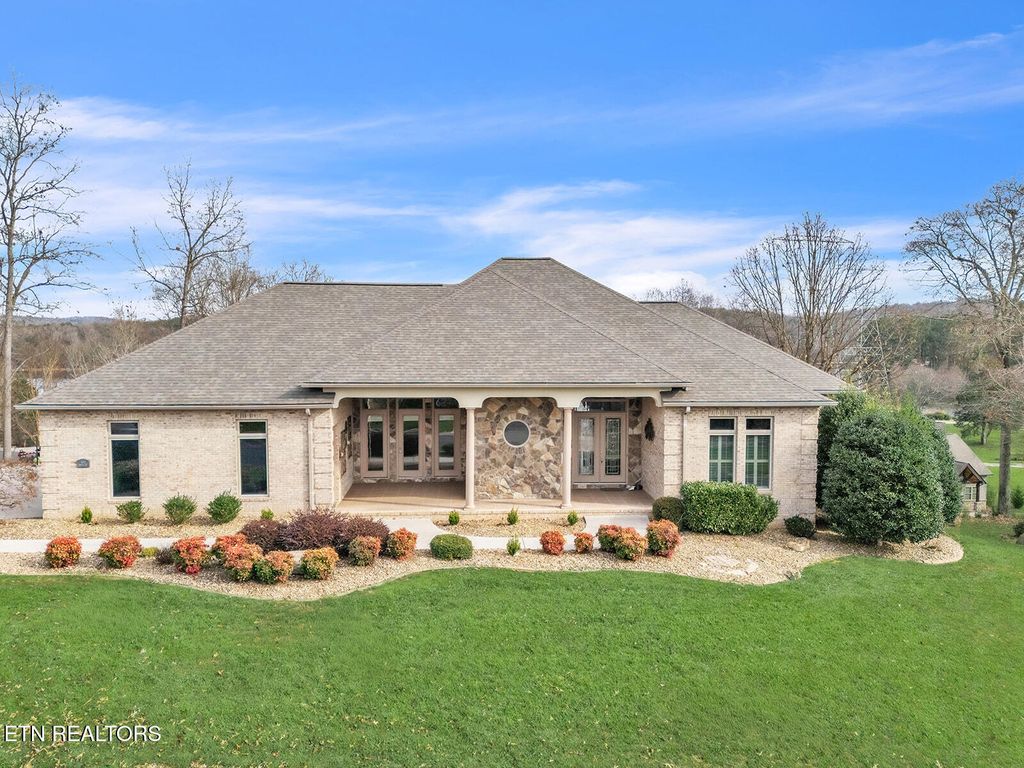 Photo of 402 Catoosa Lane, Loudon, TN 37774 (MLS # 1310476)