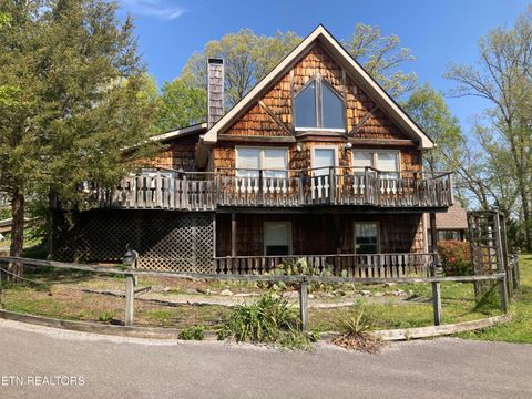 Photo of 422 Crosby Drive, Bean Station, TN 37708 (MLS # 1331759)