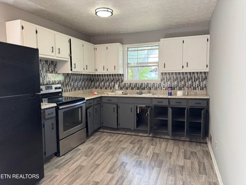 Tiny photo for 314 Wheeler Ave, Jamestown, TN 38556 (MLS # 1357357)
