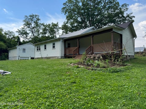 Tiny photo for 314 Wheeler Ave, Jamestown, TN 38556 (MLS # 1357357)