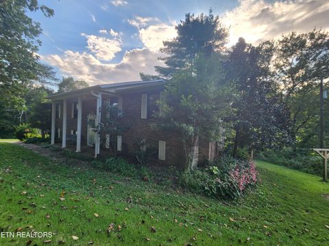 181 Long Hollow Rd Clinton TN 37716