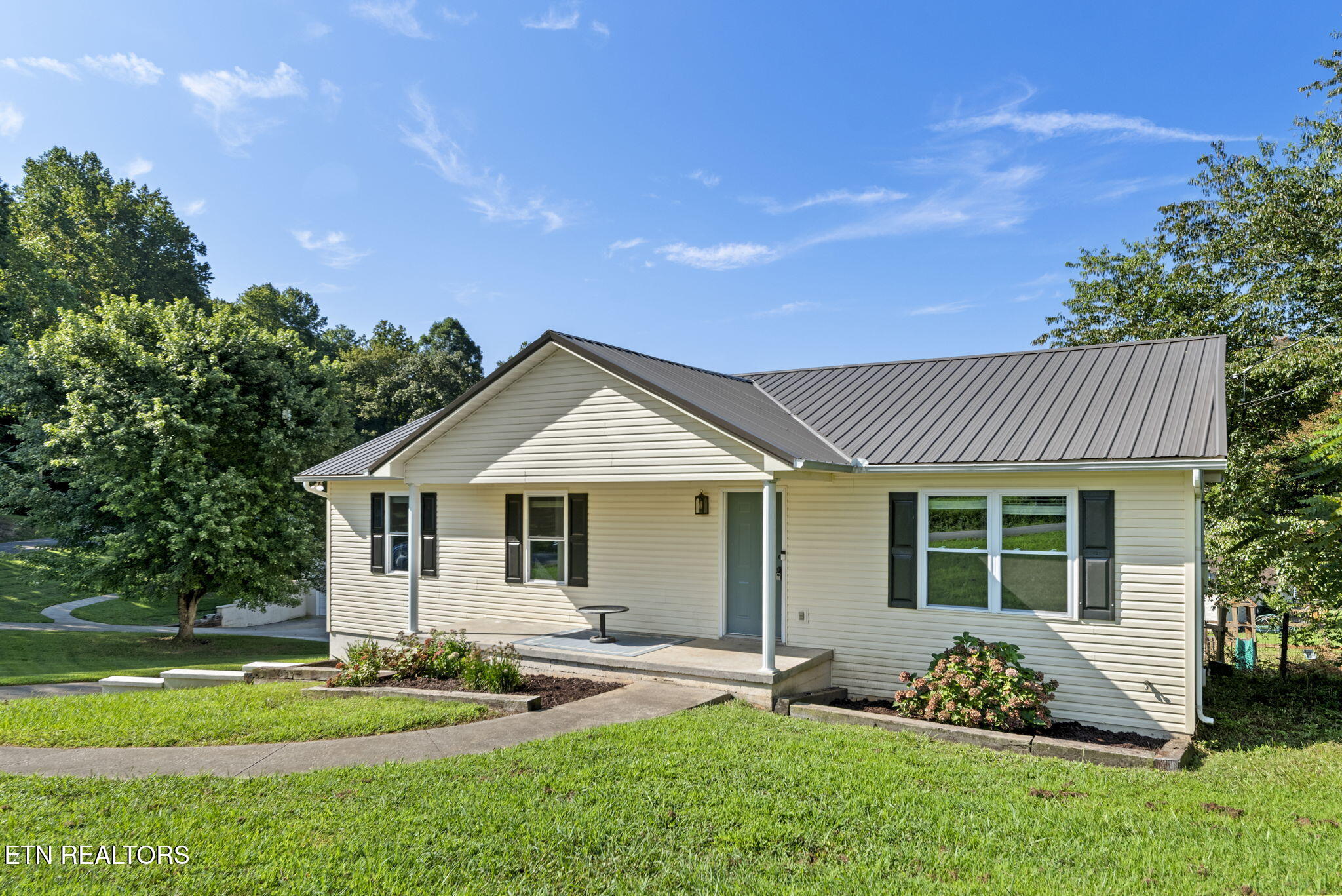 115 Hendren Lane