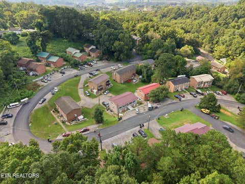 Photo of 920 Chadwick Drive, Kingsport, TN 37660 (MLS # 1352917)
