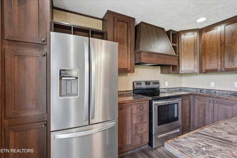 Tiny photo for 820 Childress Ave, Sweetwater, TN 37874 (MLS # 1343044)