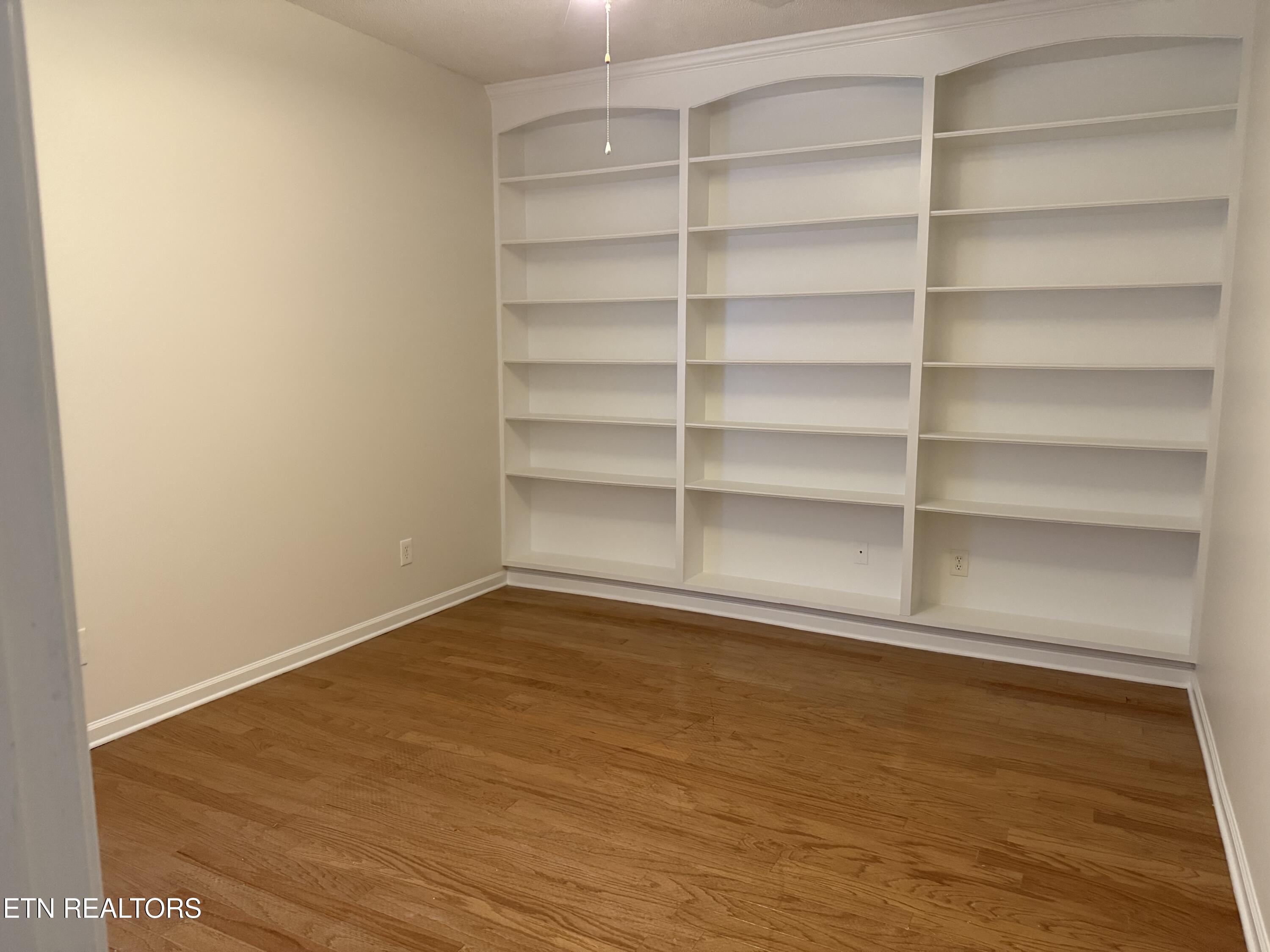 Knoxville, Tennessee 37919, United States, 3 Bedrooms Bedrooms, ,2 BathroomsBathrooms,Residential,Active,151199