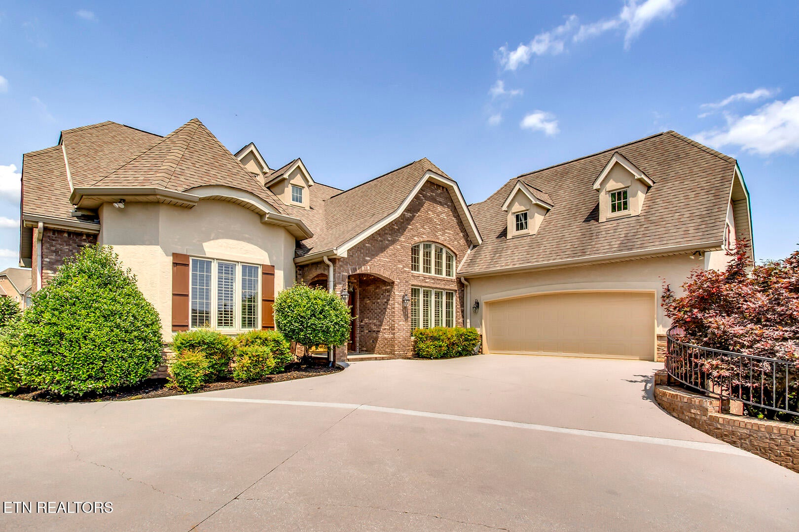 117 Black Hawk Drive