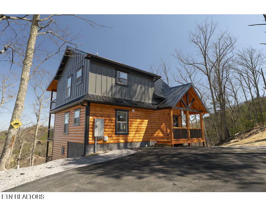 Photo of 1974 Timber Ridge Way, Sevierville, TN 37876 (MLS # 1336265)