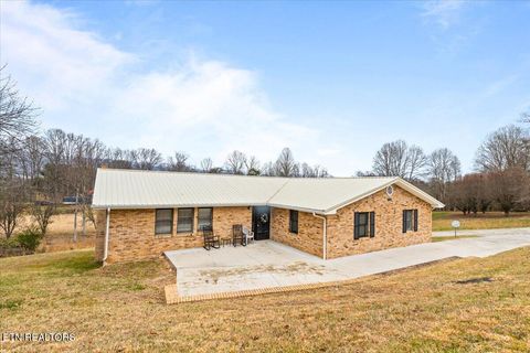 261 Lance Lane LaFollette TN 37766