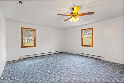 Tiny photo for 261 Lance Lane, LaFollette, TN 37766 (MLS # 1324700)