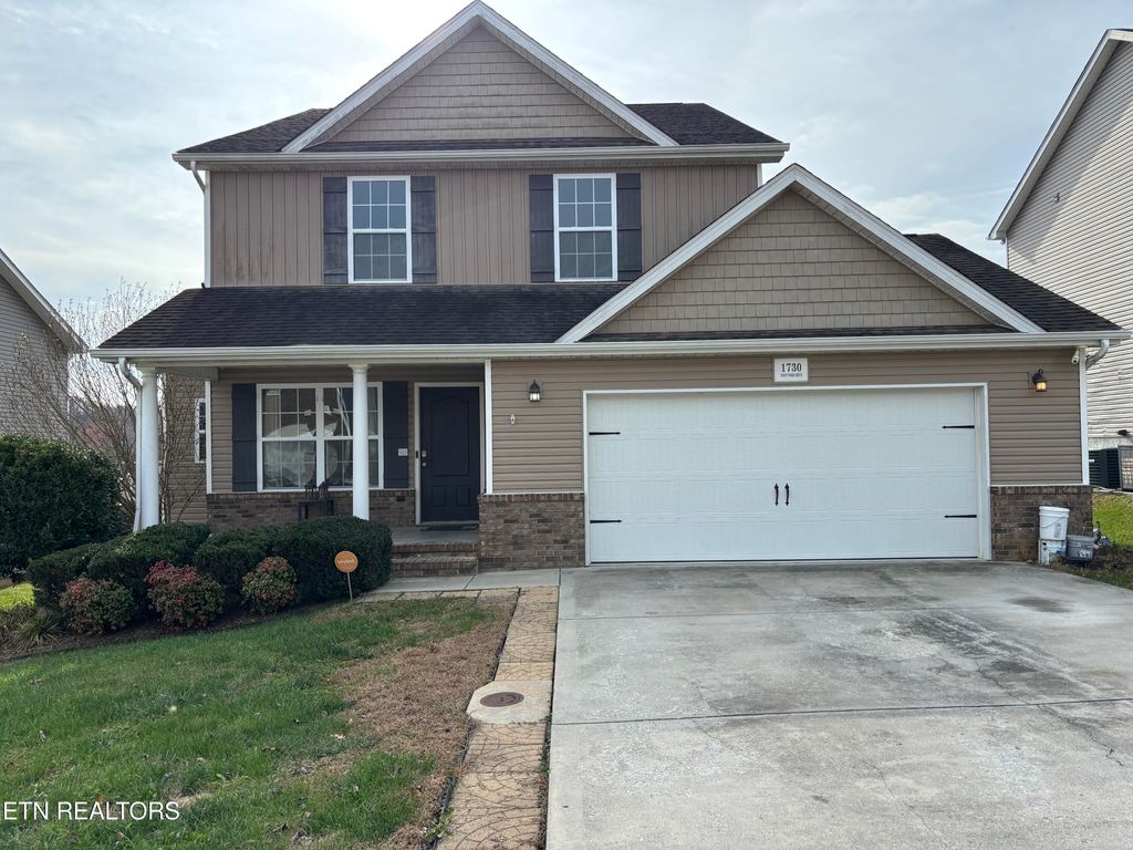 Photo of 1730 Point Wood Drive, Knoxville, TN 37920 (MLS # 1322563)