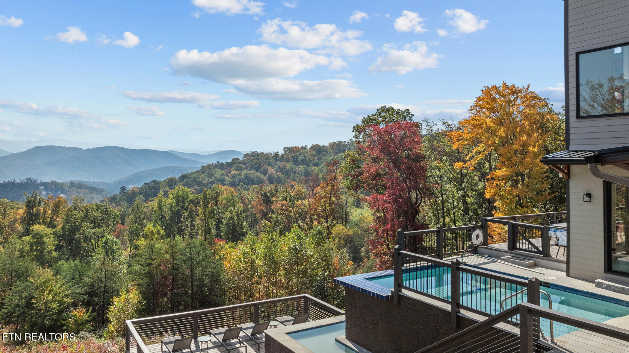 3047 Mountaineer Trail