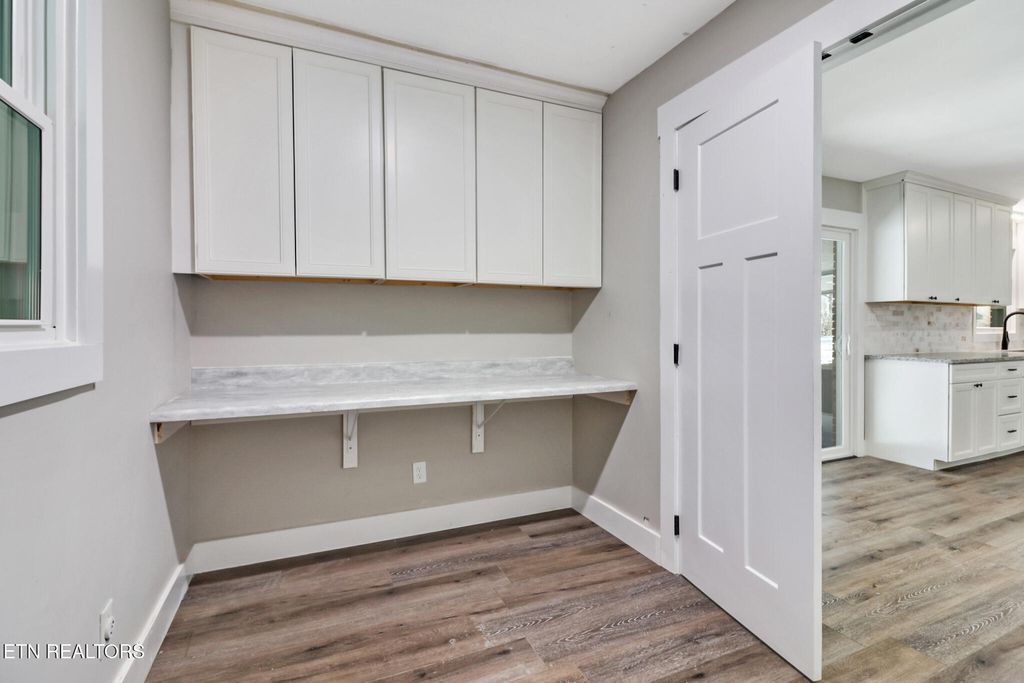 Photo of 280 Glenwood Circle, Crossville, TN 38555 (MLS # 1312863)