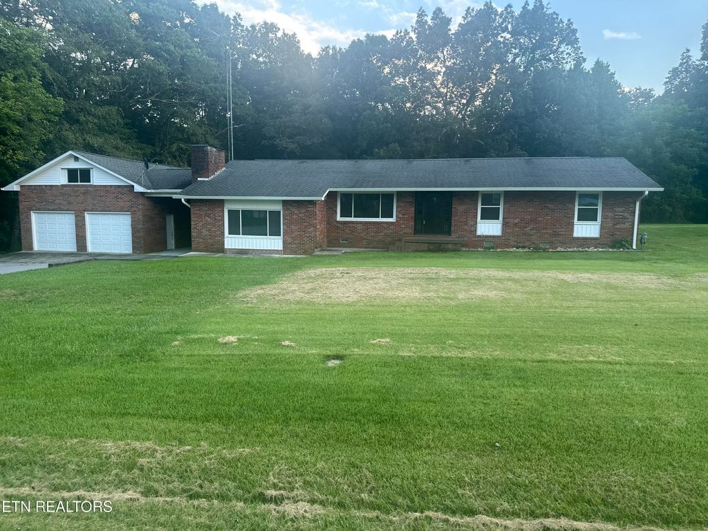 Photo of 280 Glenwood Circle, Crossville, TN 38555 (MLS # 1312863)