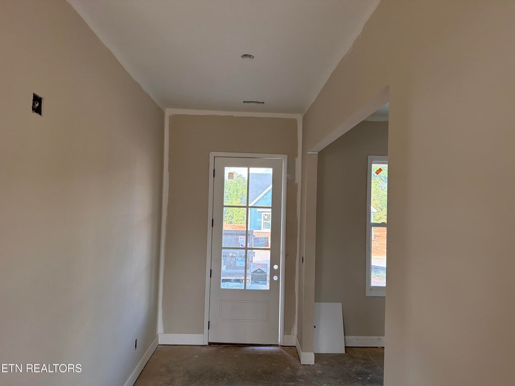 Photo of 167 Poppy Place, Lenoir City, TN 37772 (MLS # 1350953)