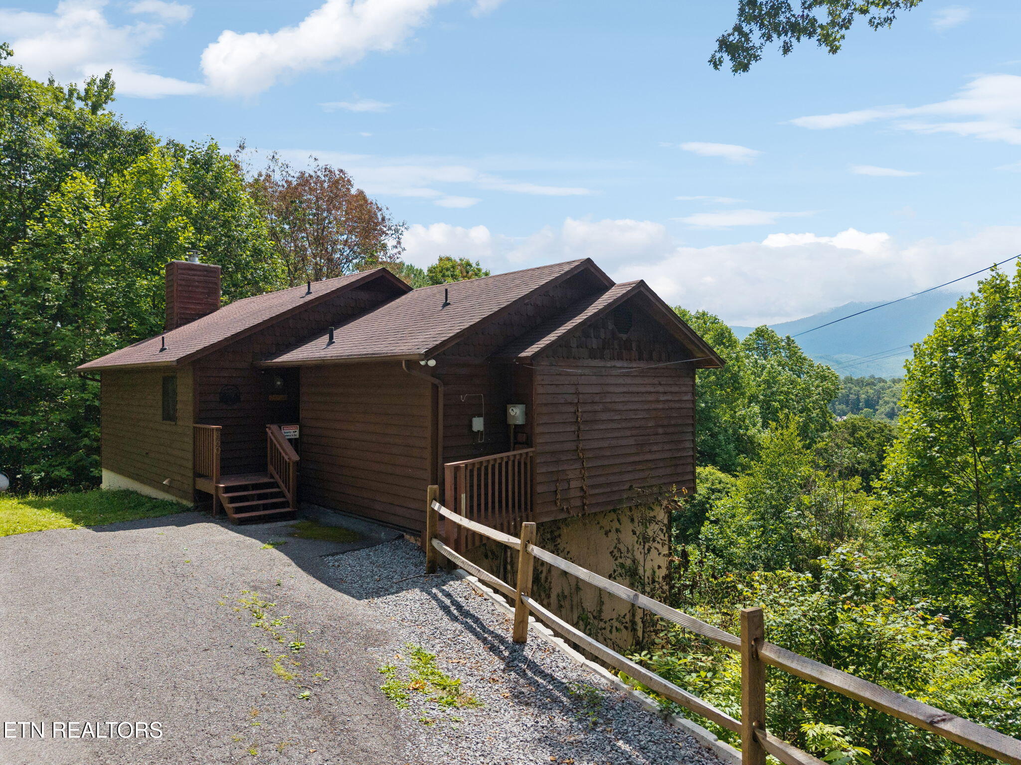860 Heiden Drive