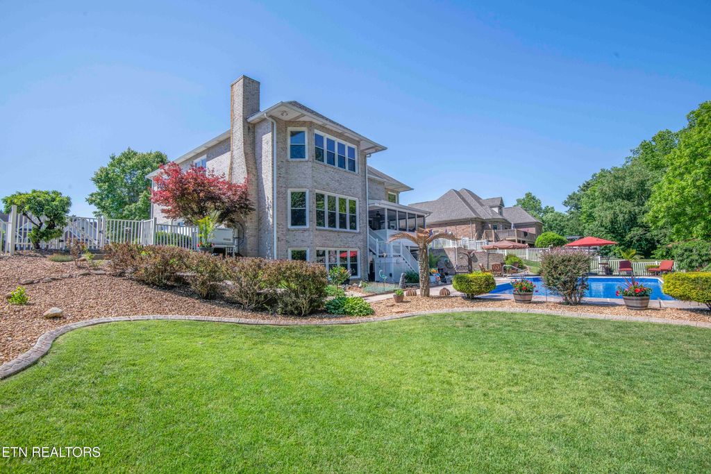 Photo of 19 Raintree Crossing XING, Oak Ridge, TN 37830 (MLS # 1341141)