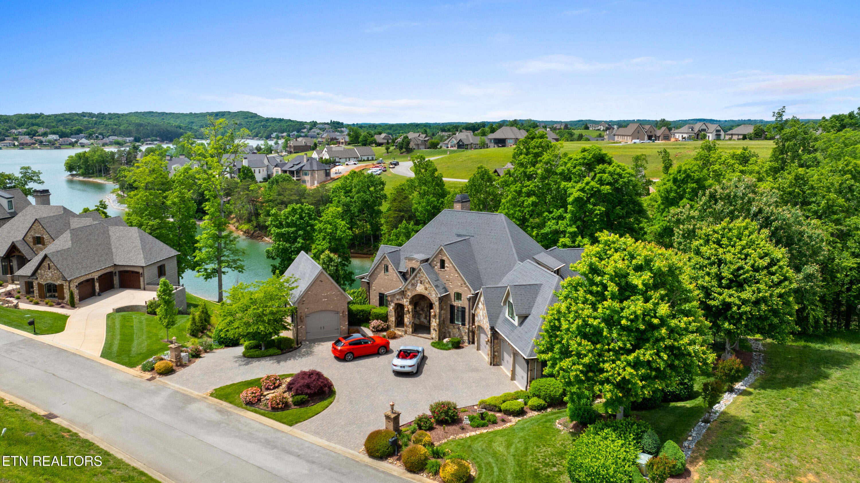 972 Taffrail Drive