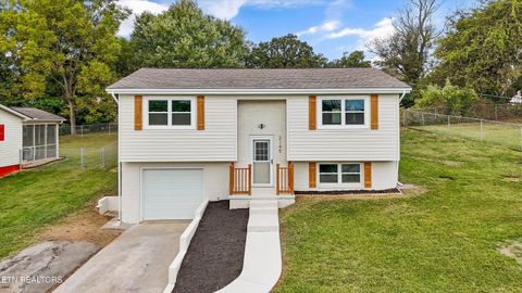 2145 Highland Rd Maryville TN 37801