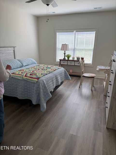 Tiny photo for 155 River Park Lane, Sweetwater, TN 37874 (MLS # 1335210)