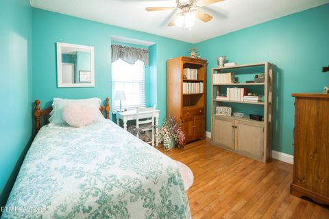 Tiny photo for 113 Lake Hills Drive Drive, Oak Ridge, TN 37830 (MLS # 1323033)