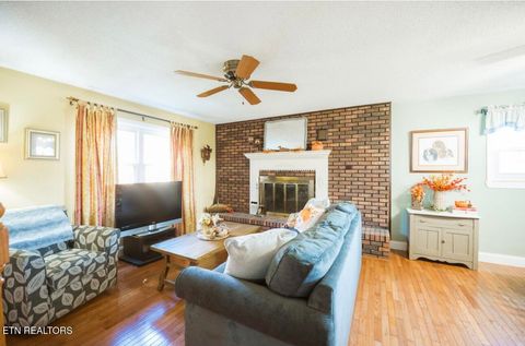 Tiny photo for 113 Lake Hills Drive Drive, Oak Ridge, TN 37830 (MLS # 1323033)