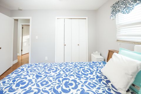 Tiny photo for 113 Lake Hills Drive Drive, Oak Ridge, TN 37830 (MLS # 1323033)