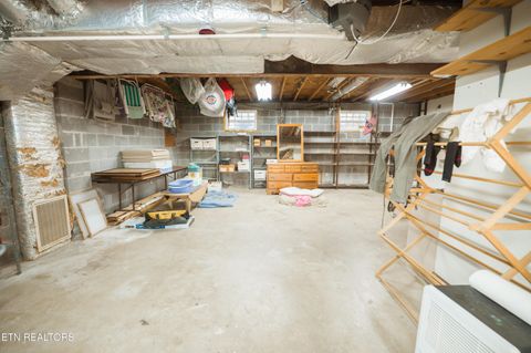 Tiny photo for 113 Lake Hills Drive Drive, Oak Ridge, TN 37830 (MLS # 1323033)