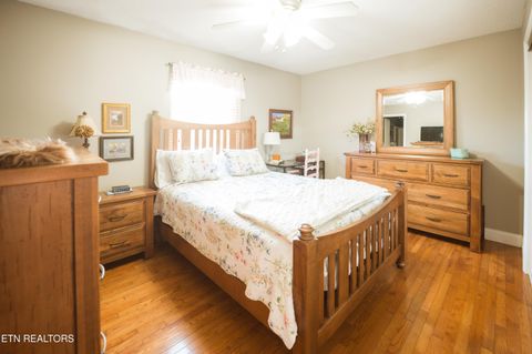 Tiny photo for 113 Lake Hills Drive Drive, Oak Ridge, TN 37830 (MLS # 1323033)