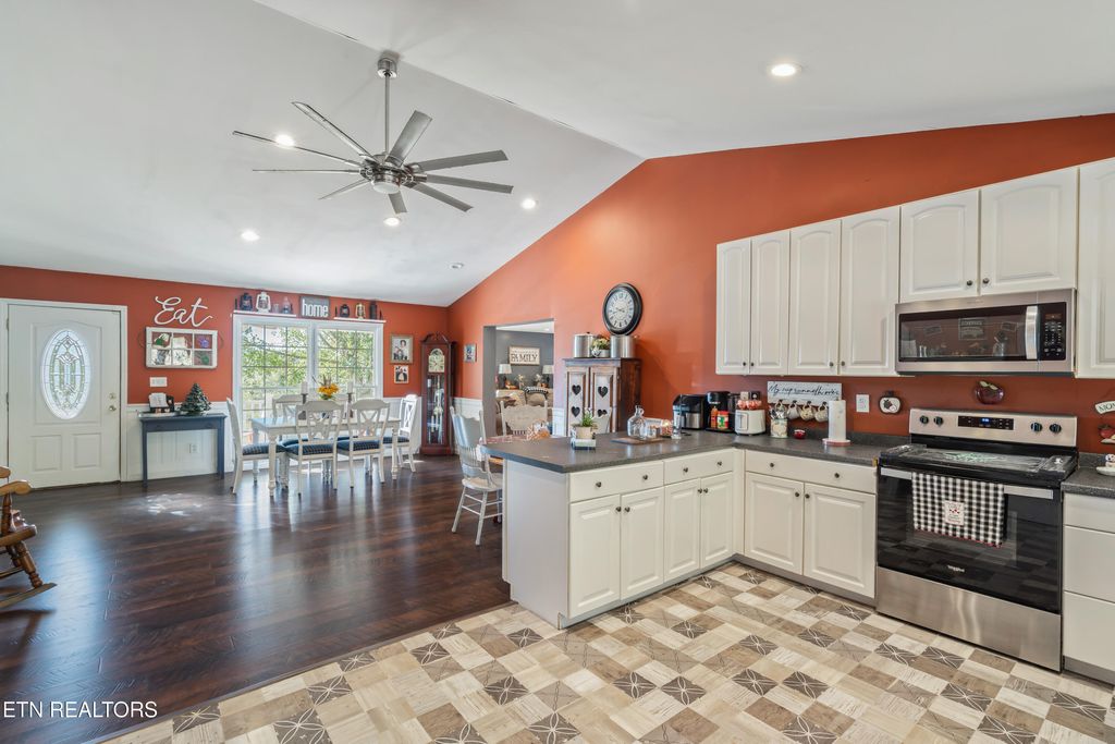 Photo of 130 Anderson Lane, Harriman, TN 37748 (MLS # 1319505)