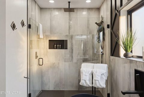 Tiny photo for 219 Chimney Tops Way, Gatlinburg, TN 37738 (MLS # 1327798)