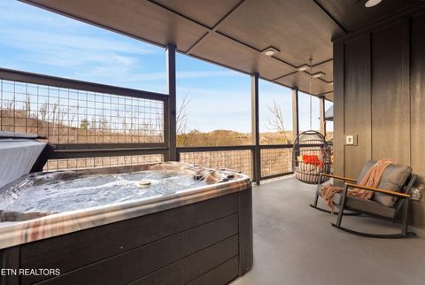 Tiny photo for 219 Chimney Tops Way, Gatlinburg, TN 37738 (MLS # 1327798)