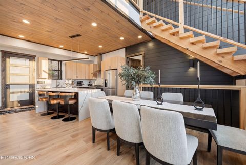 Tiny photo for 219 Chimney Tops Way, Gatlinburg, TN 37738 (MLS # 1327798)