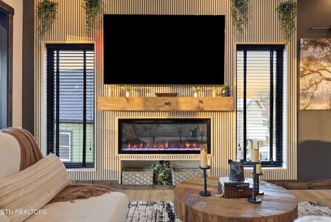 Tiny photo for 219 Chimney Tops Way, Gatlinburg, TN 37738 (MLS # 1327798)