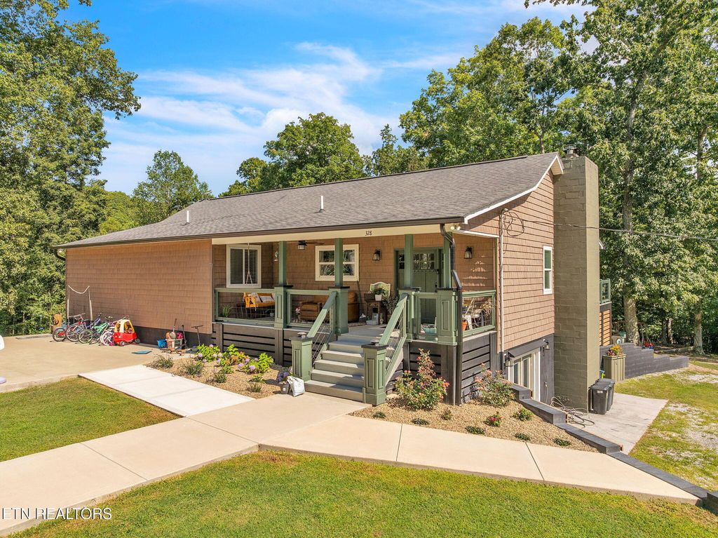 Photo of 328 Ridge Circle Road Rd, Andersonville, TN 37705 (MLS # 1336042)