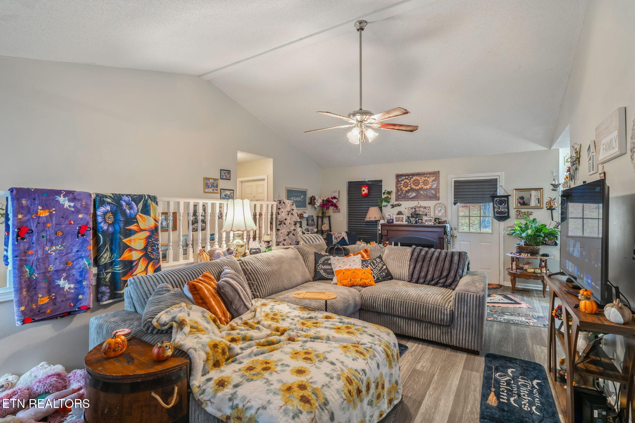 3333 Mutton Hollow Rd