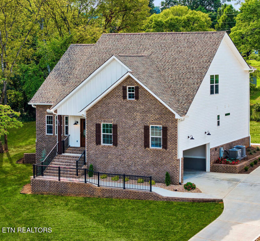 295 Caulderwood Lane