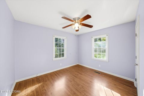 Tiny photo for 124 Crest Lane, Clinton, TN 37716 (MLS # 1322784)
