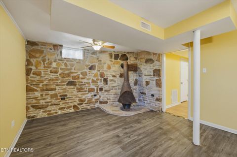 Tiny photo for 124 Crest Lane, Clinton, TN 37716 (MLS # 1322784)