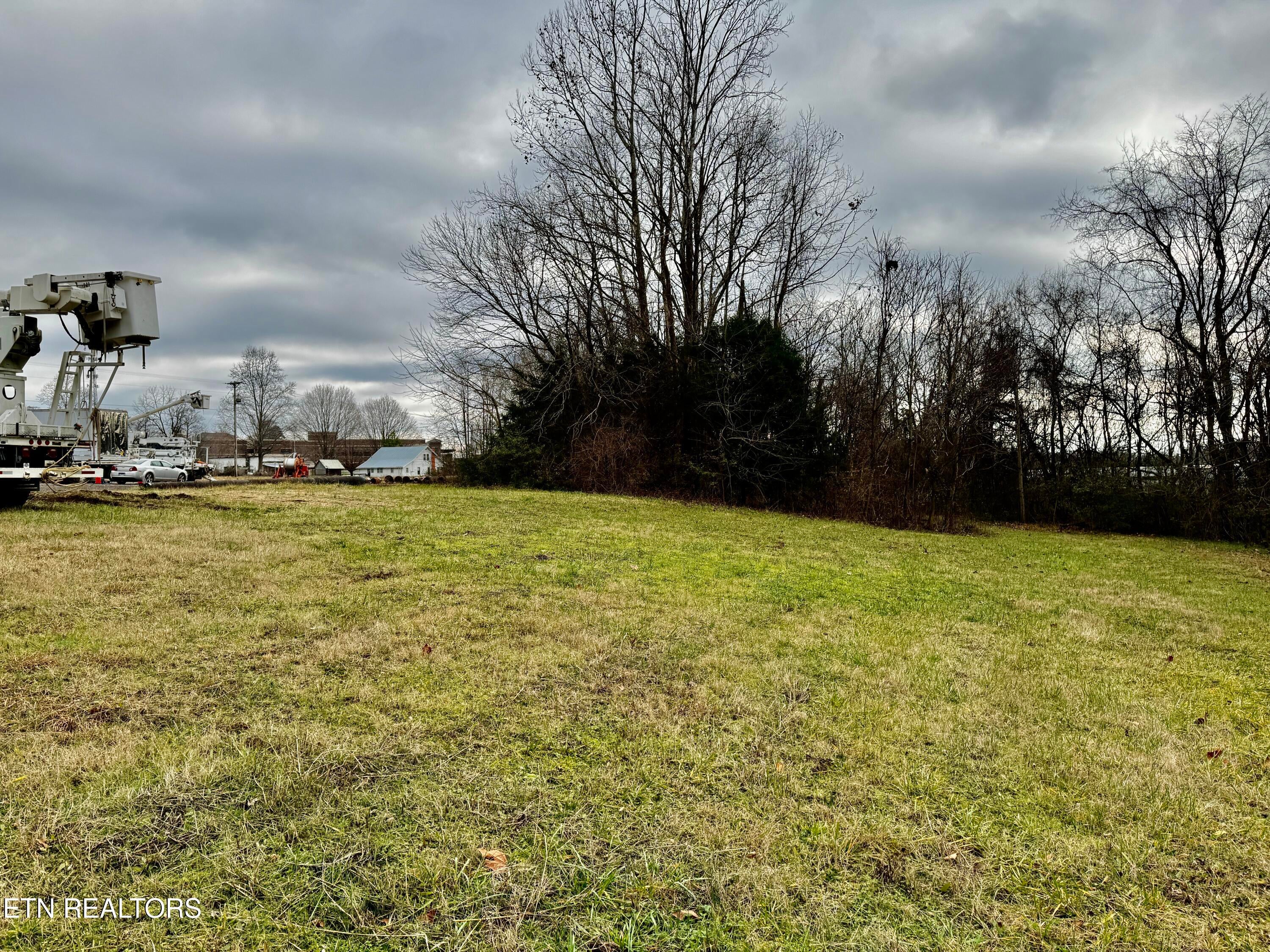 375 S White Pine Rd