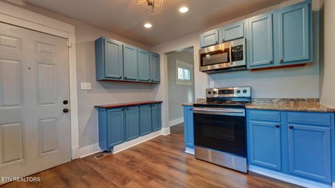 Tiny photo for 1619 Beaumont Ave, Knoxville, TN 37921 (MLS # 1321145)