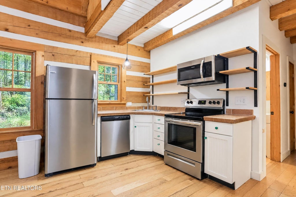 Photo of 2845 Grassy Branch Rd, Sevierville, TN 37876 (MLS # 1360688)