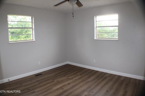 Tiny photo for 281 Parliament Rd, Harrogate, TN 37752 (MLS # 1341684)