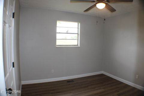 Tiny photo for 281 Parliament Rd, Harrogate, TN 37752 (MLS # 1341684)