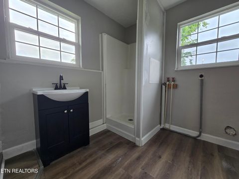 Tiny photo for 281 Parliament Rd, Harrogate, TN 37752 (MLS # 1341684)