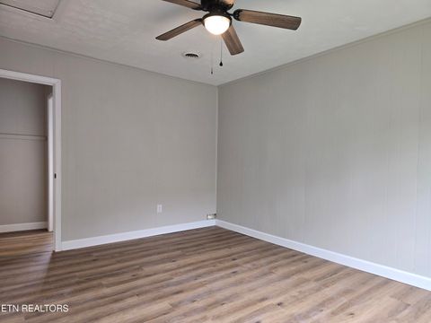 Tiny photo for 281 Parliament Rd, Harrogate, TN 37752 (MLS # 1341684)